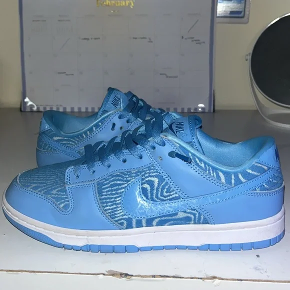 worn under 5 times, perfect condition. size 8.5 men’s, 10 women’s. no box - Picture 2 of 4